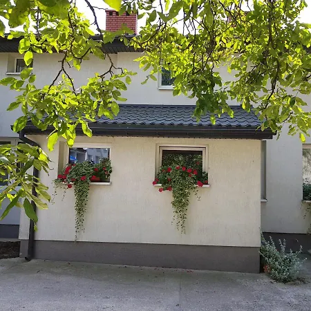 Apartment Podrozniczy Lodz (Lodz)